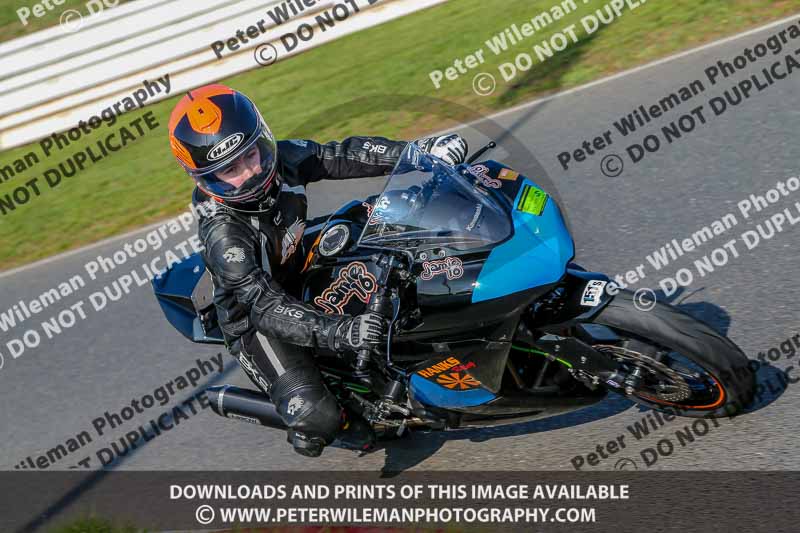 PJM Wedding Photography;enduro digital images;event digital images;eventdigitalimages;mallory park;mallory park photographs;mallory park trackday;mallory park trackday photographs;no limits trackdays;peter wileman photography;racing digital images;trackday digital images;trackday photos